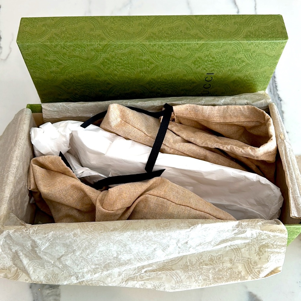 Gucci Sandals - Picture 9 of 11